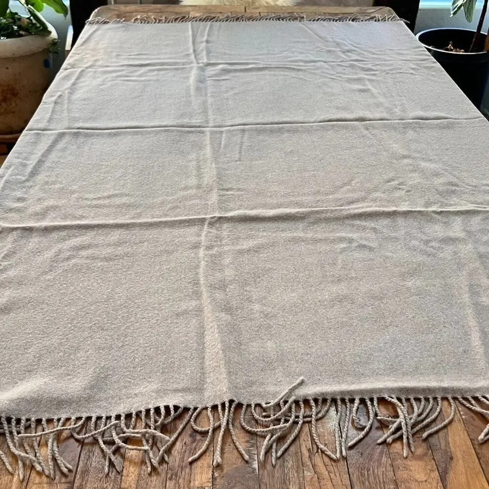 Blanket Throw 100% Wool Tan Woven Tasseled 56 x 63